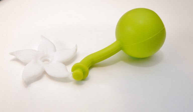 Haakaa Silicone Breast Pump Flower Stopper