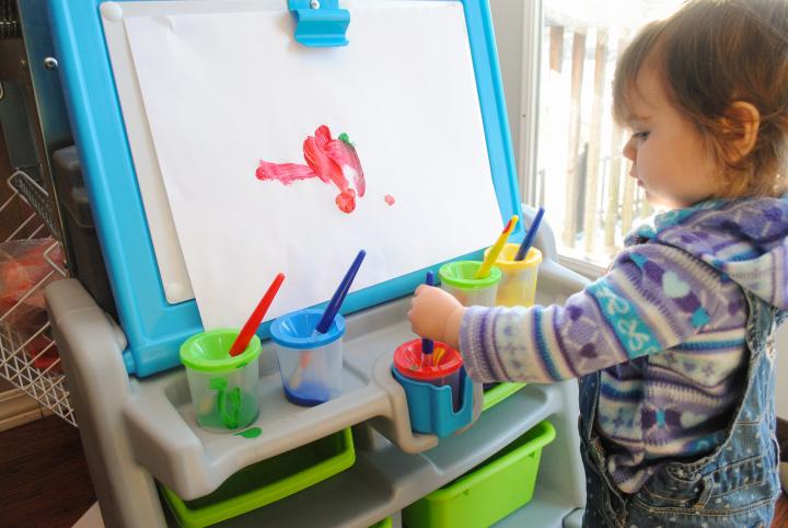 Step2 Flip & Doodle Easel Desk & Stool