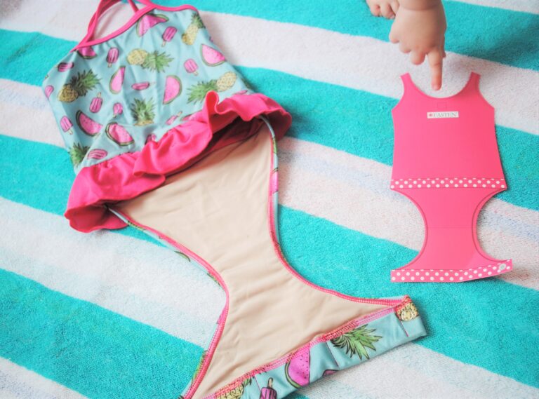 Making Swimming Easy: Fastenkids