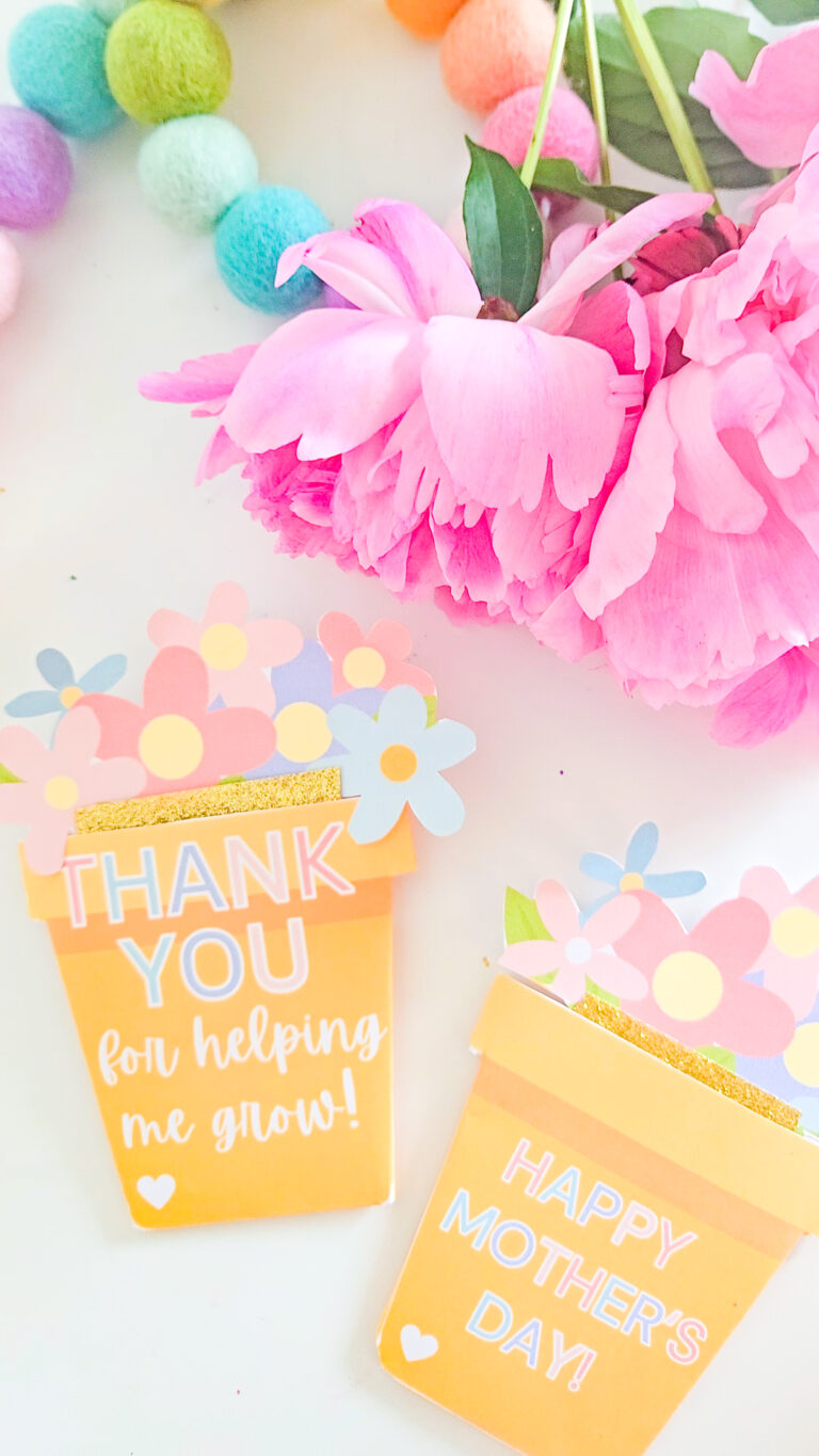 Thanks for Helping Me Grow Flower Pot Gift Card Holder FREEBIE