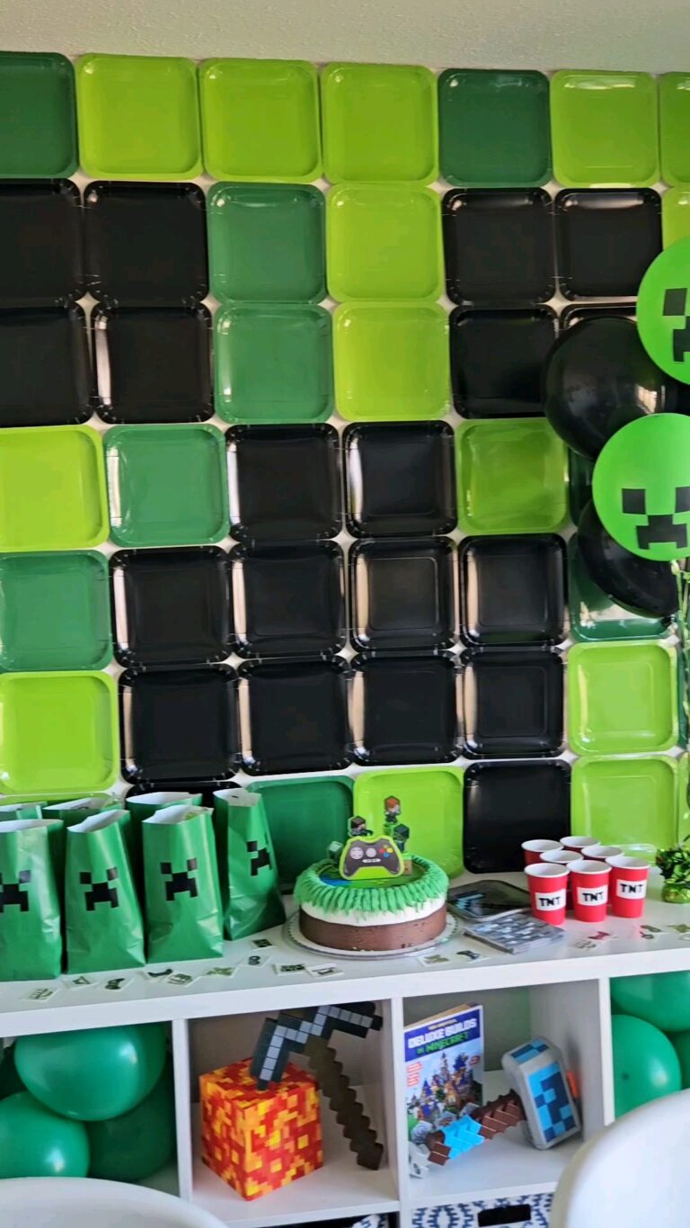 Minecraft Birthday Party Inspo