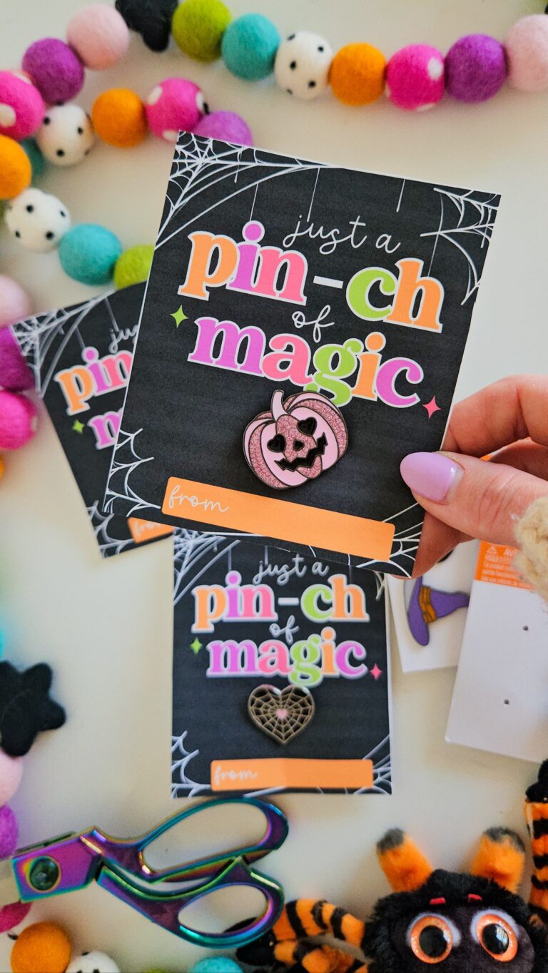 Halloween Pin-ch of Magic  Gift
