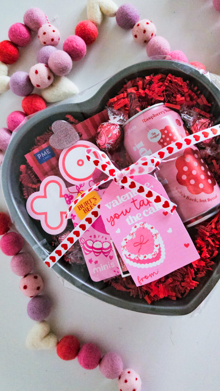 Cake Valentine Gift